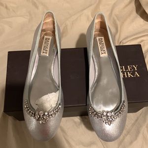 Badgley mischka Wendy flats